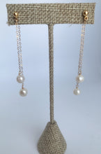 Load image into Gallery viewer, Lulu Pearl Earrings